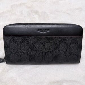 Coach Signature Black Zip Wallet